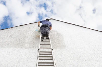 Peinture extérieure à Lapte — façades et ravalement